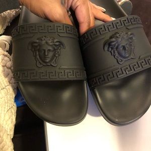 Versace Men’s Medusa 3D pool slide